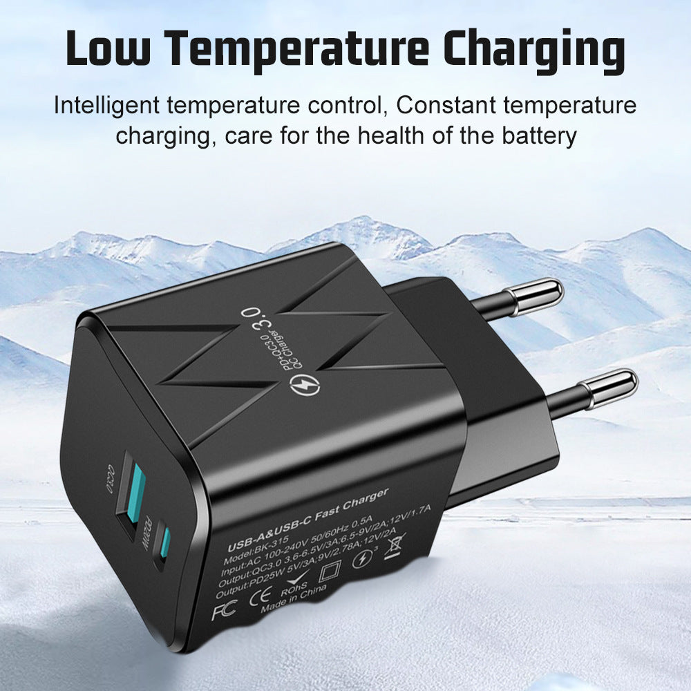 USB+PD supports super fast charging for mobile phone chargers